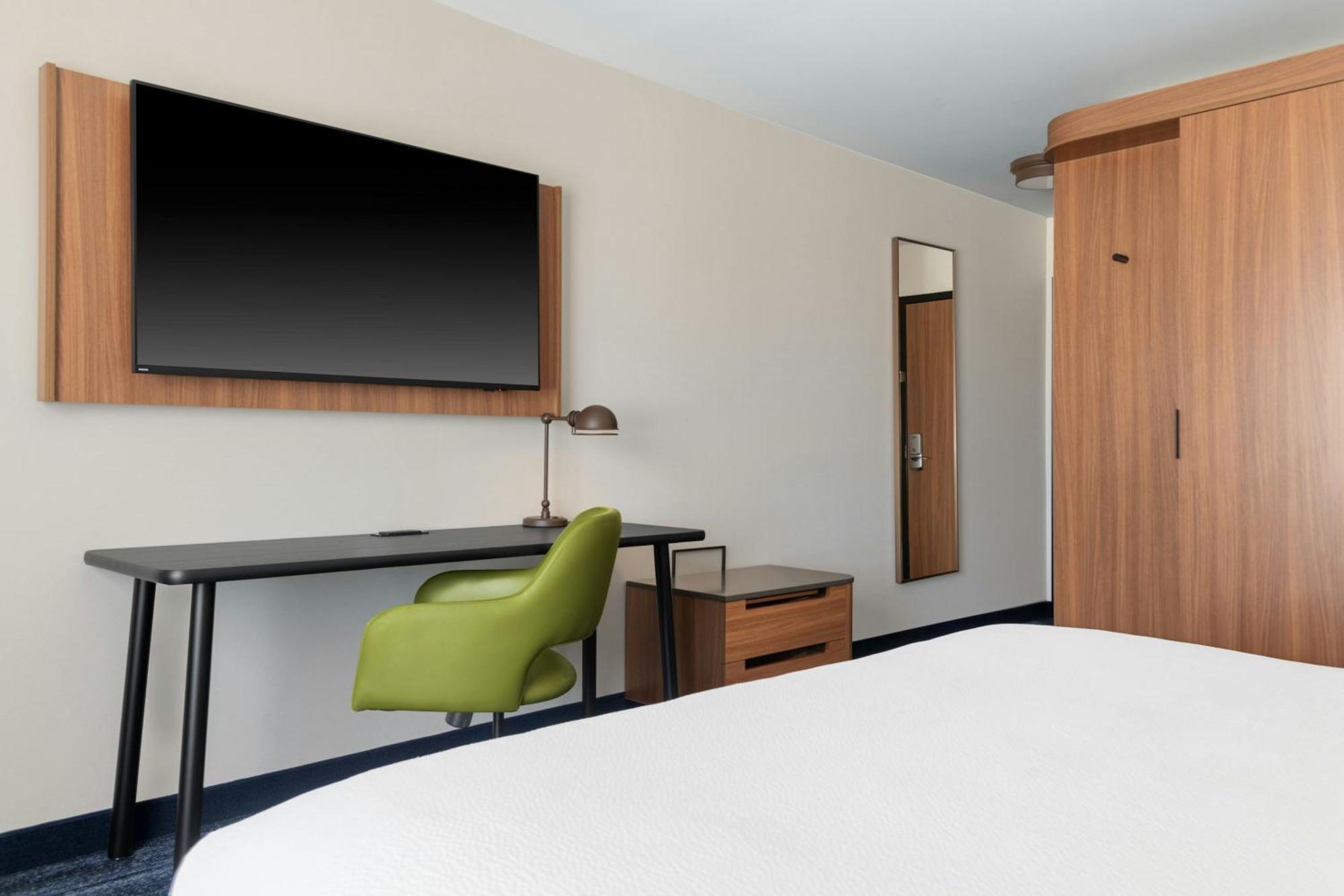 Fairfield By Marriott Inn & Suites Norfolk Exterior photo